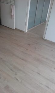 Laminált padló lerakás-Budapesten-Zugló.jpg