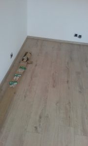 Laminált padló lerakás-Budapesten-Zugló.jpg