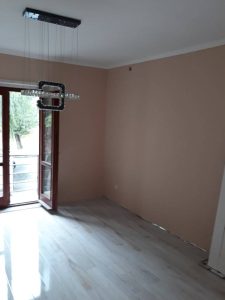 Laminált-parketta-lerakás.jpg